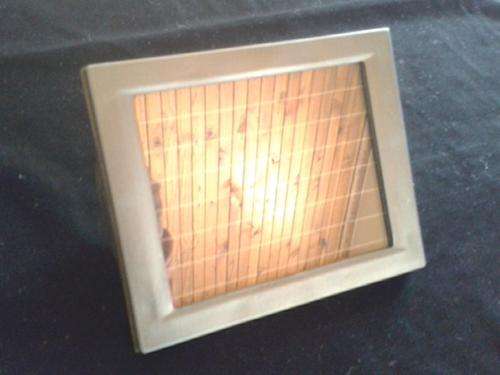 *BRAND NEW* 10 LED Solar Light With Solar Panel